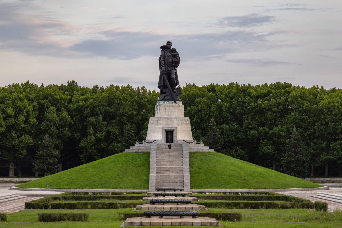 Les monuments commémoratifs du Canada